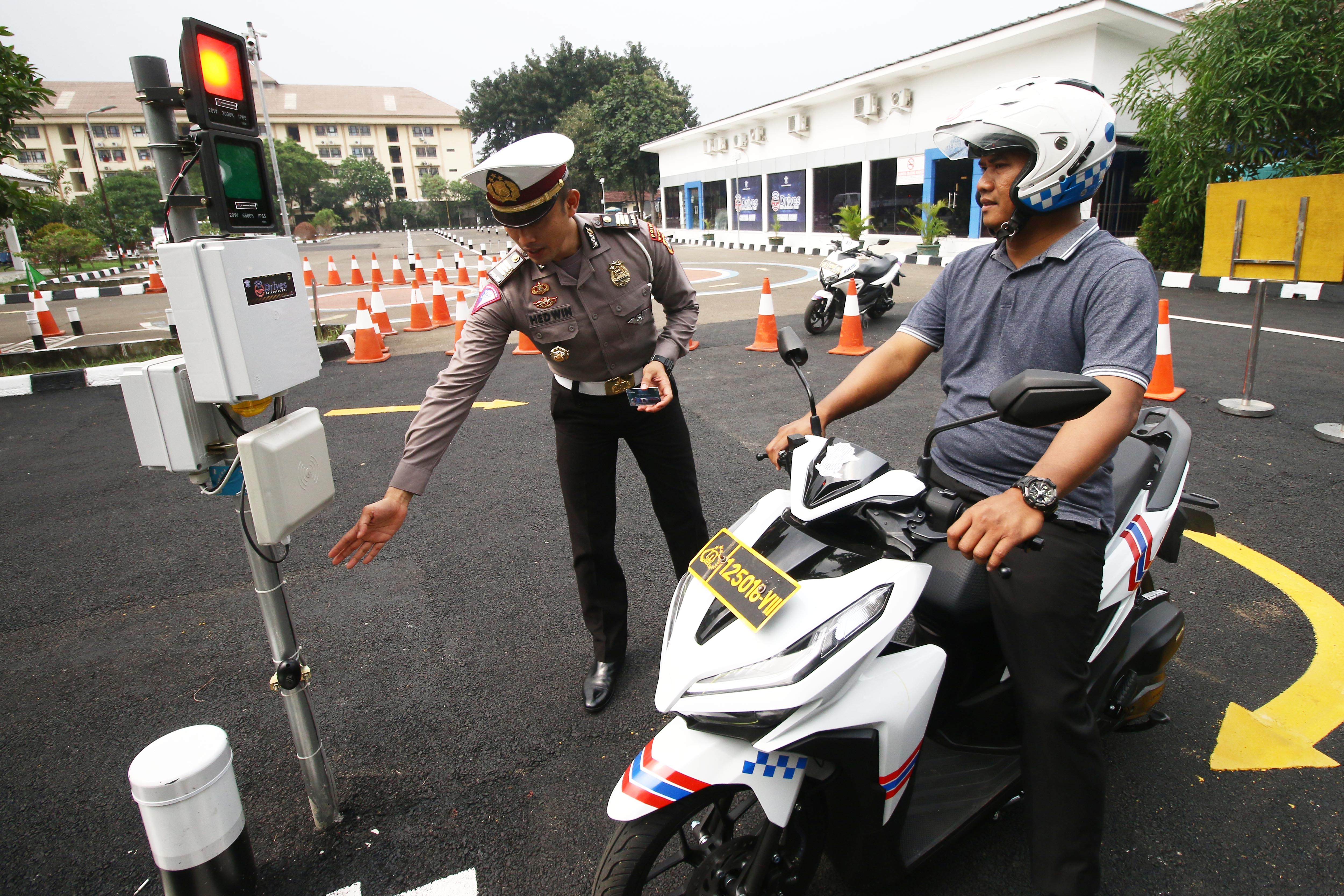 Uji Praktik SIM Sistem Elektronik