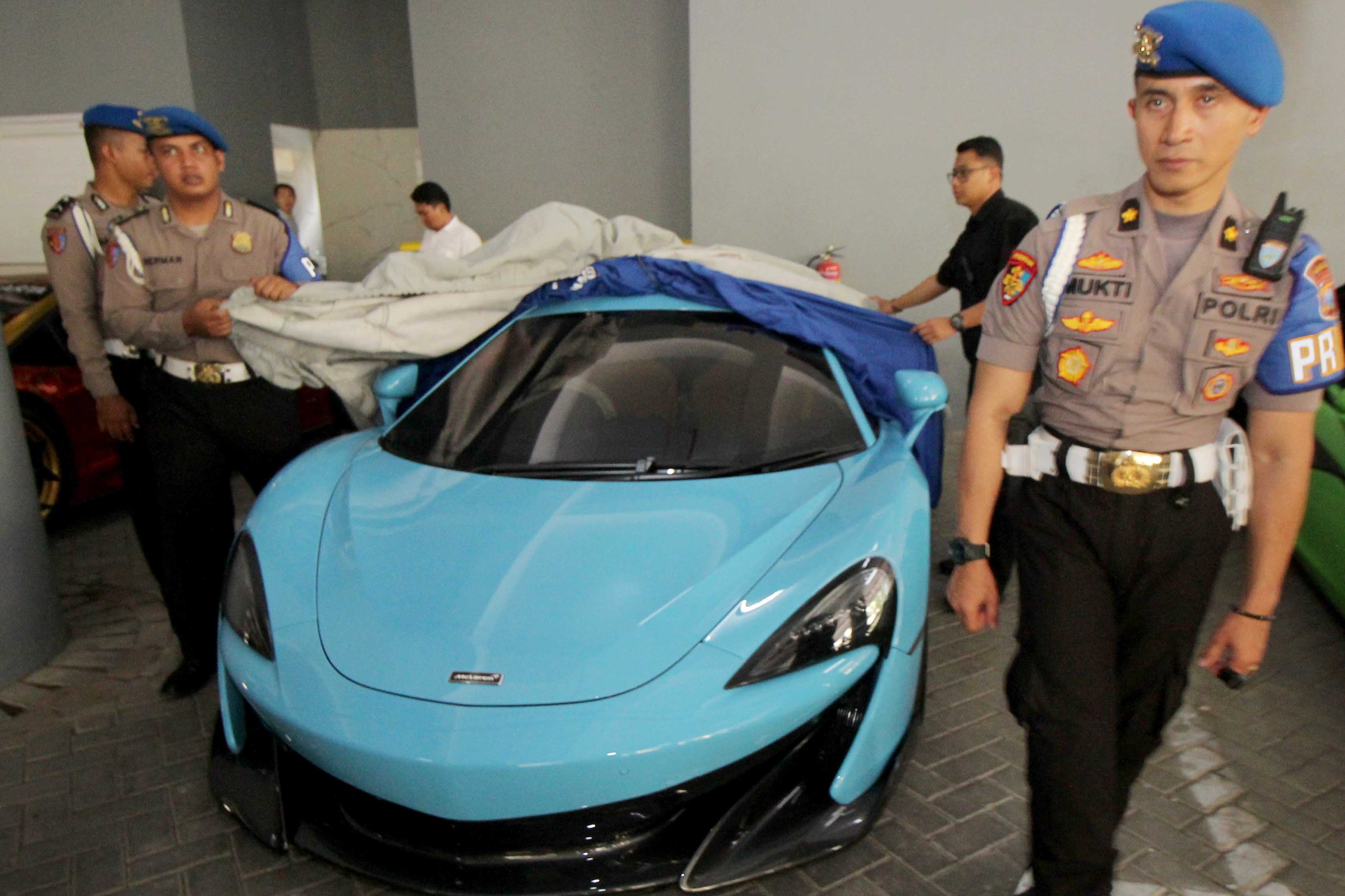 Mobil Mewah Diamankan Polda Jatim