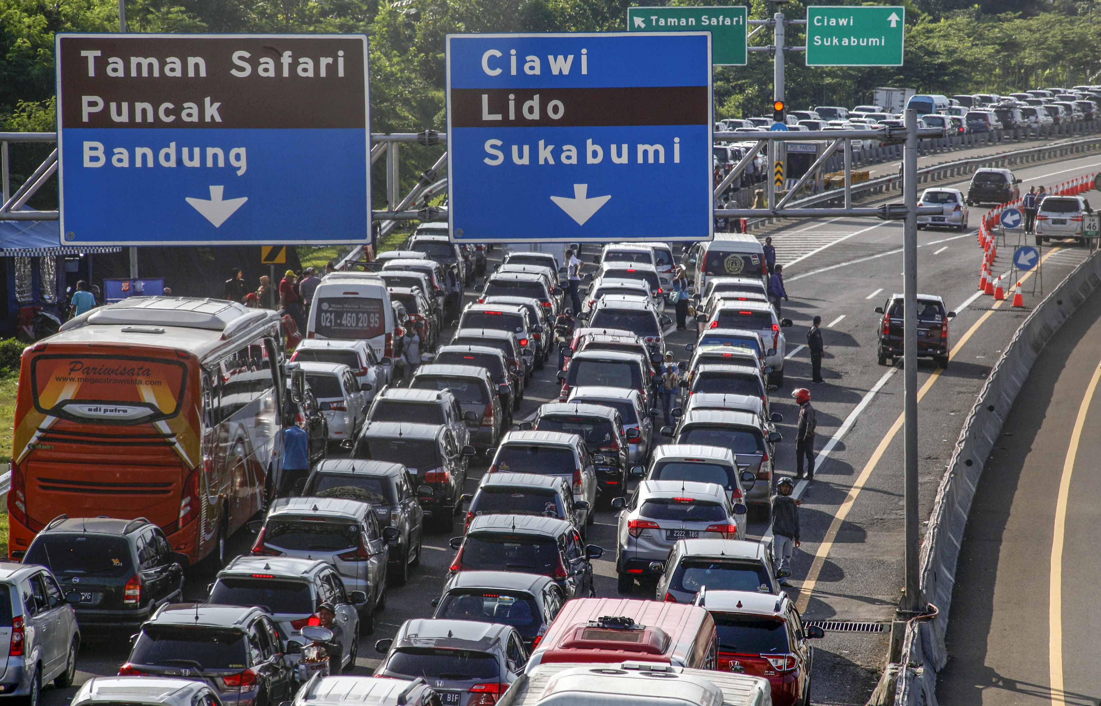 Kemacetan Libur Natal 2019 Menuju Puncak