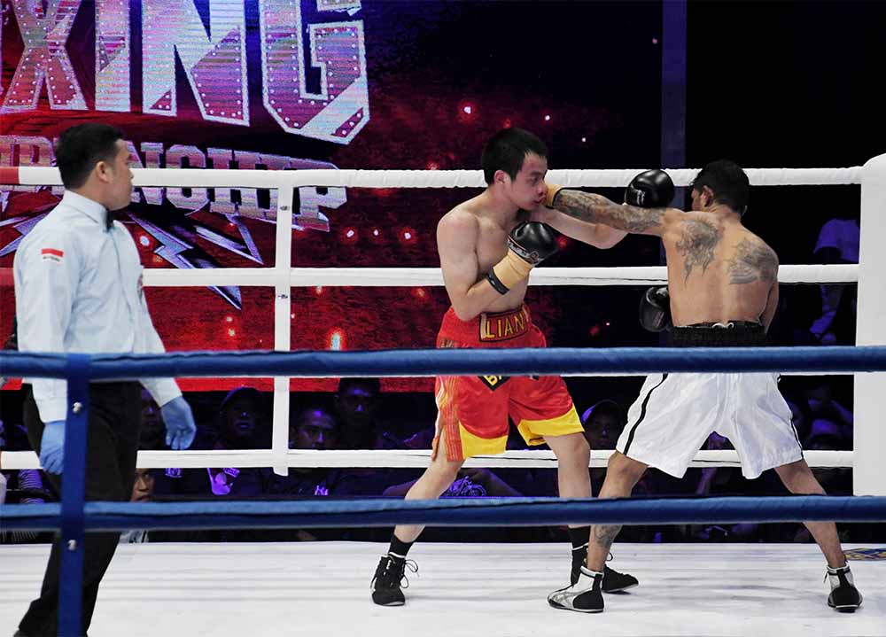 Pertandingan Tinju Kelas Buluh