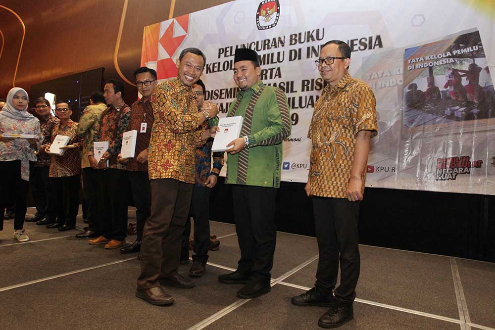  Peluncuran Buku Tata Kelola Pemilu