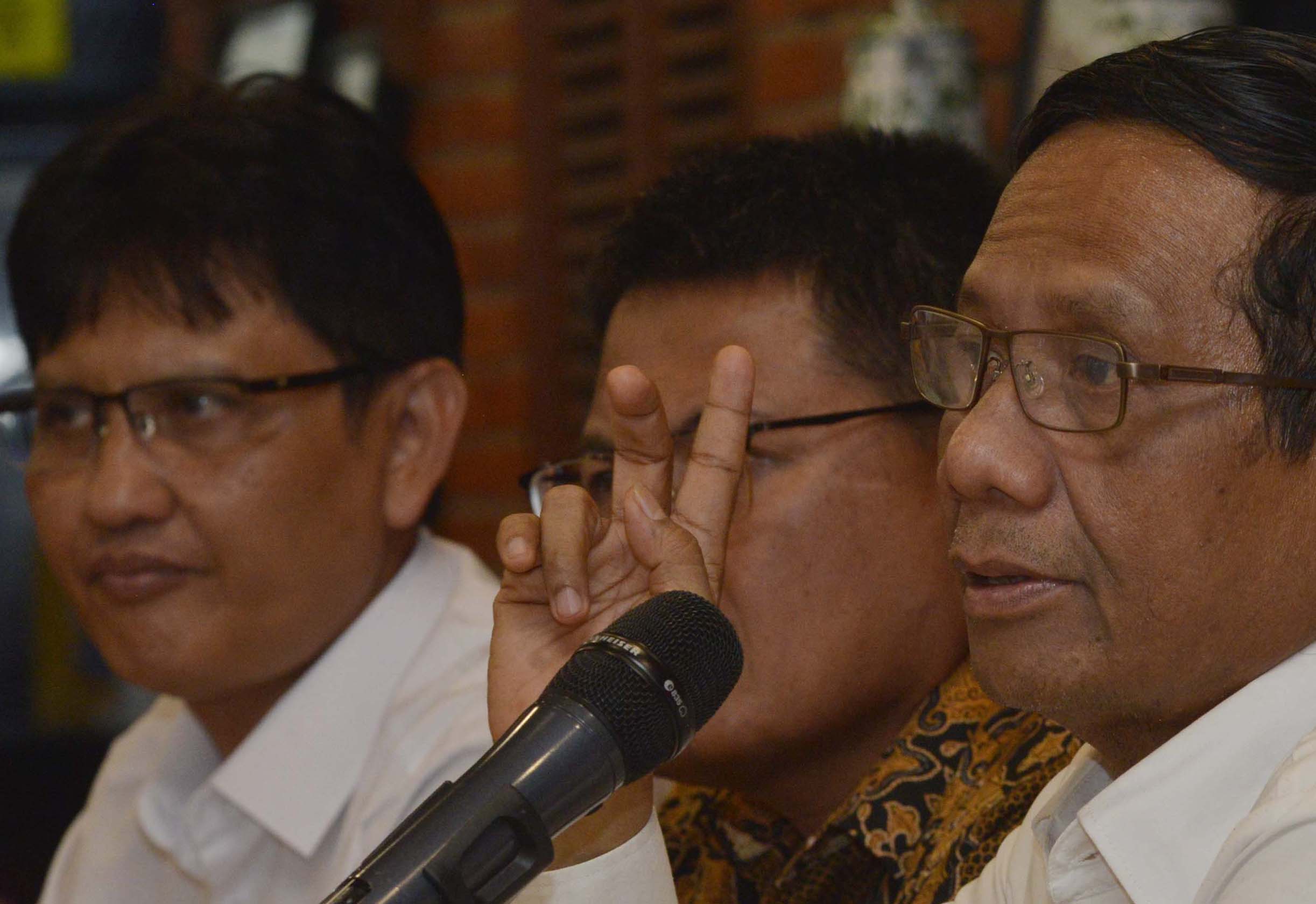 Ngobrol Santai Bareng Menkopolhukam