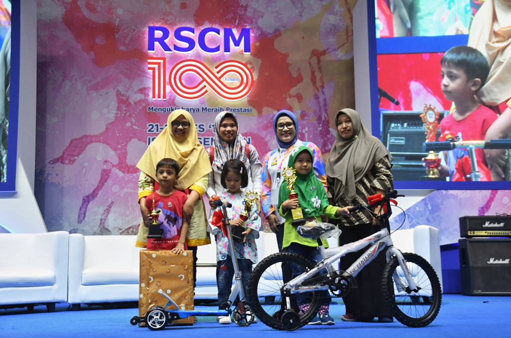 Meraih Prestasi di HUT Ke-100 RSCM 