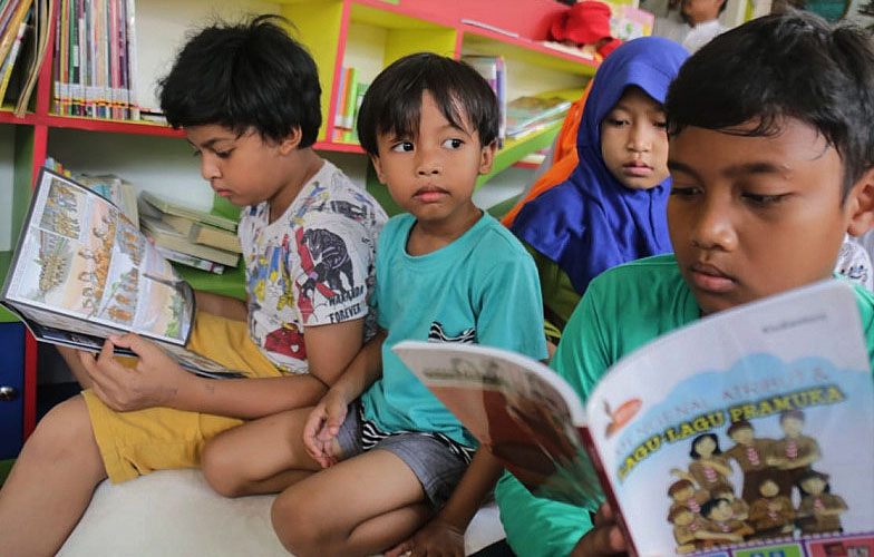 Peresmian Taman Bacaan Masyarakat di Kebon Jeruk