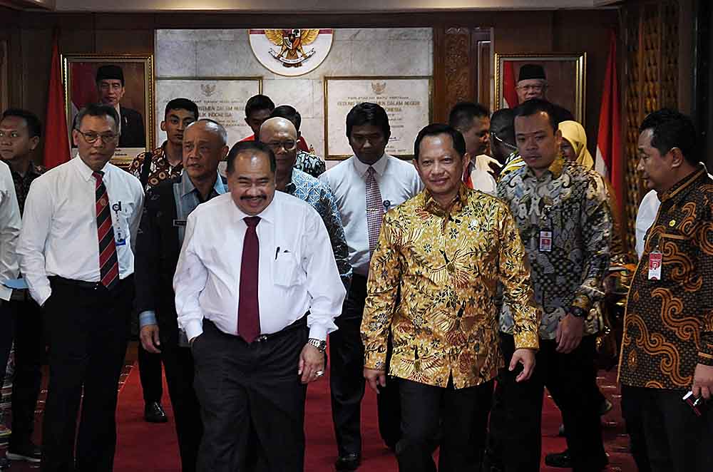 Mendagri Terima Kunjungan PPATK