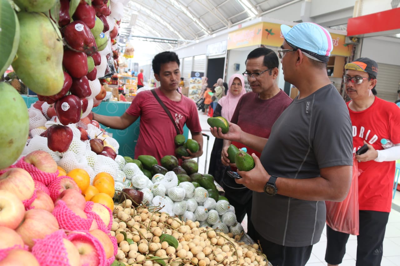 Bersepeda, Berbelanja dan Bergembira