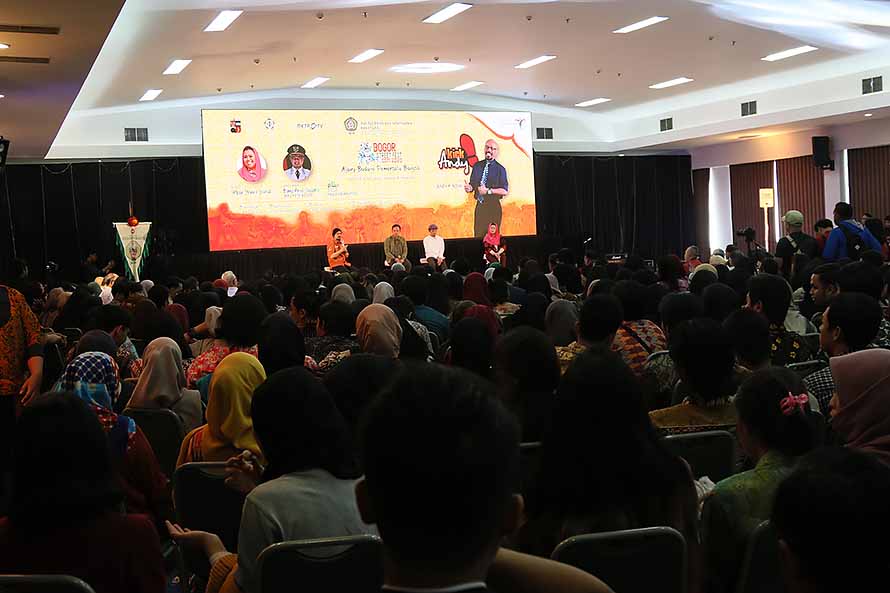 Kick Andy Off Air di Bogor