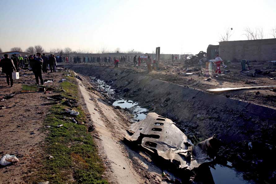  Pesawat Ukraina Jatuh di Iran  