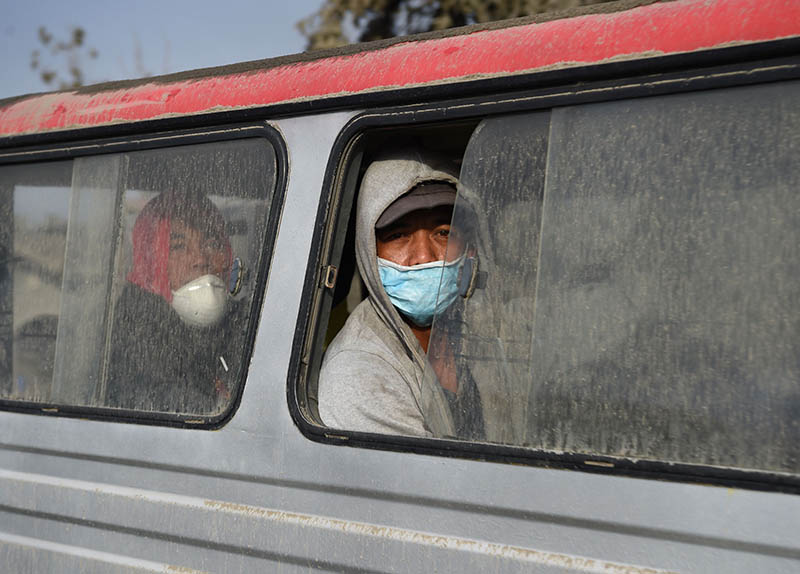 Erupsi Gunung Berapi Taal
