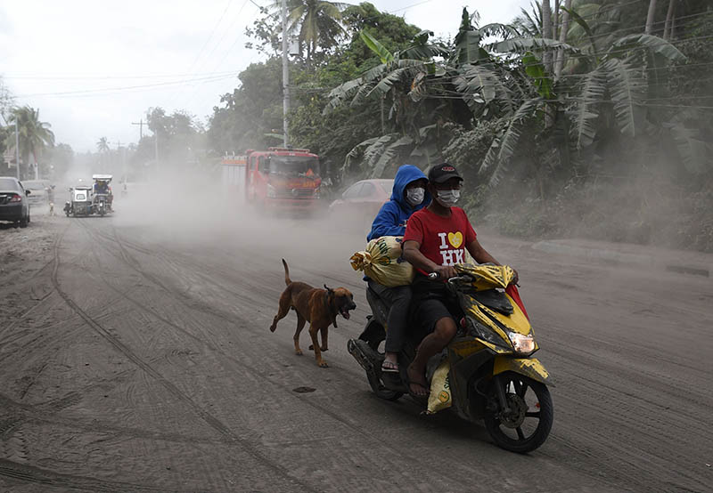 Erupsi Gunung Berapi Taal