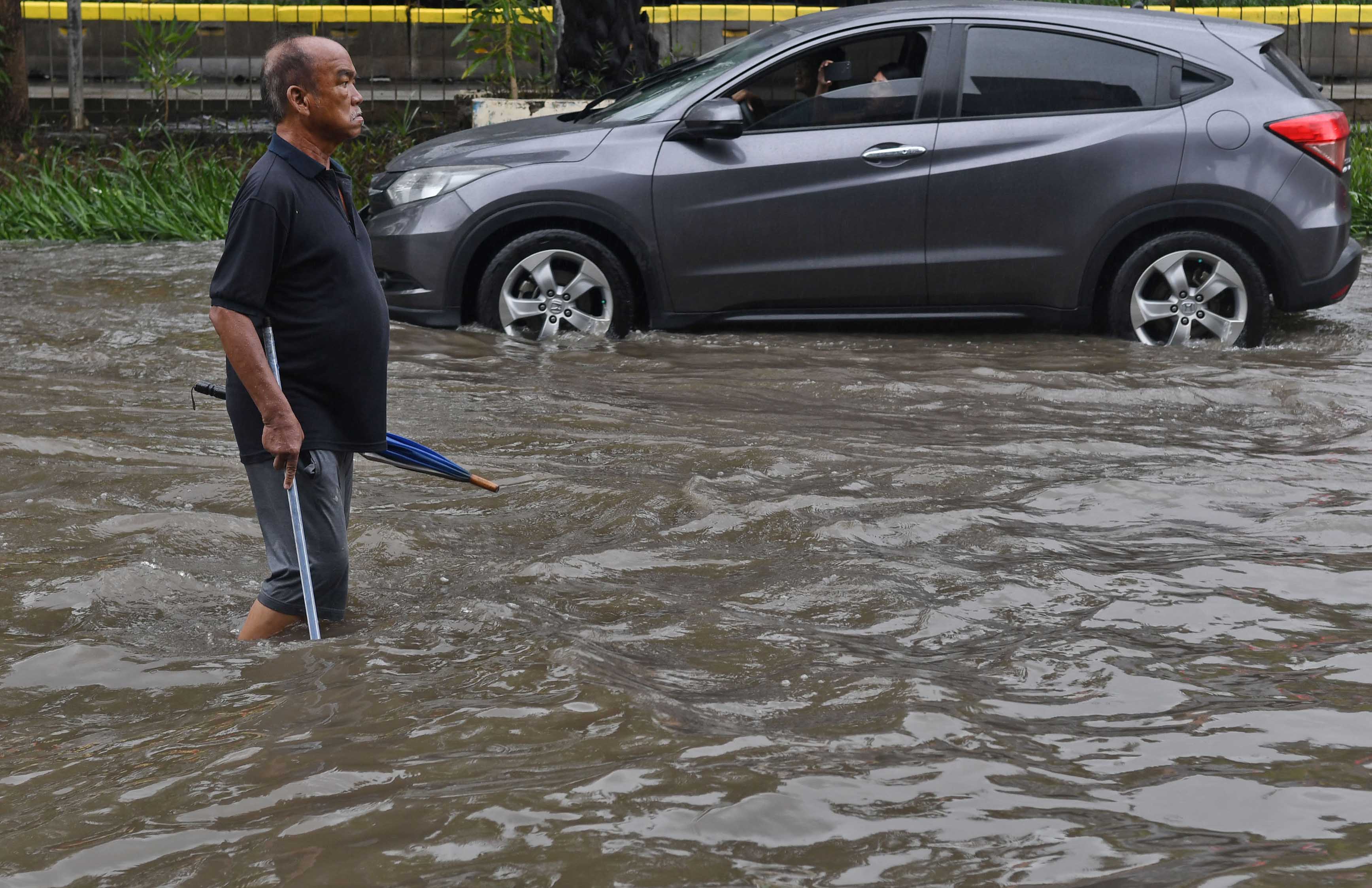 Genangan Air di Gunung Sahari