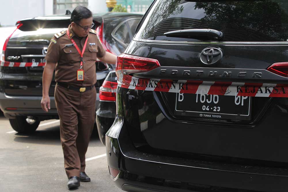 Kejagung Sita Barang Bukti Korupsi Jiwasraya