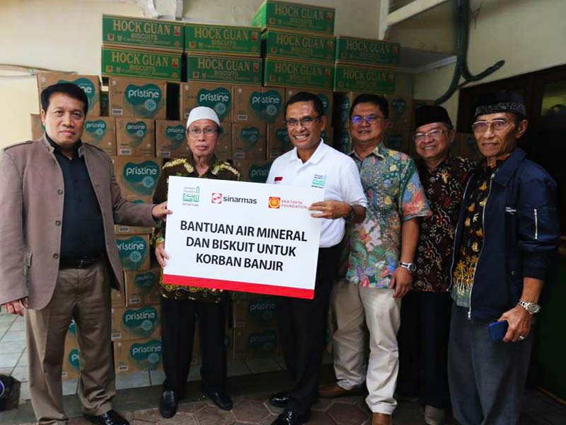 Antisipasi Cuaca Ekstrim Sinar Mas Salurkan Bantuan Korban Banjir