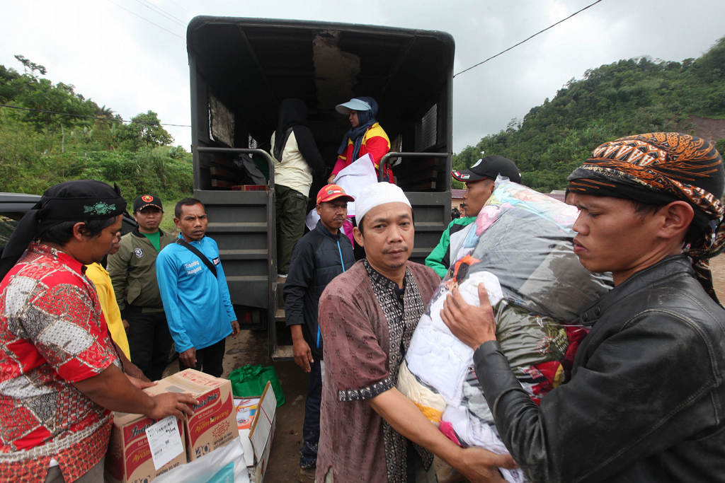 Penanganan Longsor Sukajaya