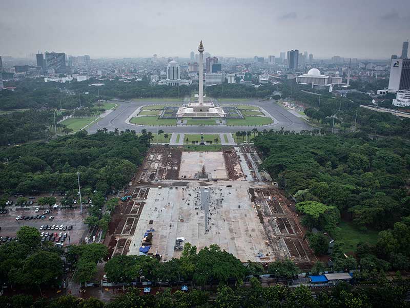 Pembangunan Plaza Selatan Monas 