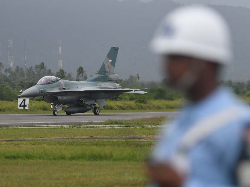 Pesawat Tempur F16 Tiba Di Natuna