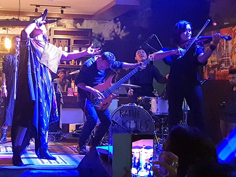 Ranie Klees Gelar Konser Harmony Of Life 