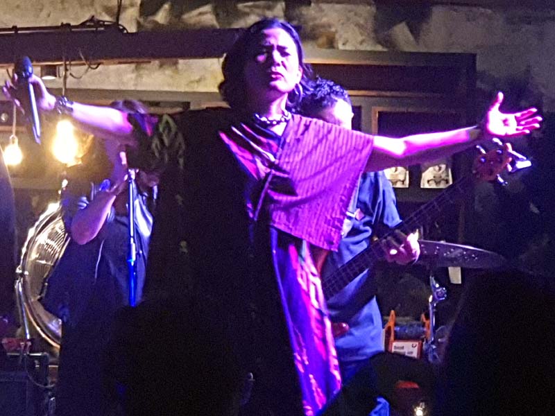 Ranie Klees Gelar Konser Harmony Of Life 