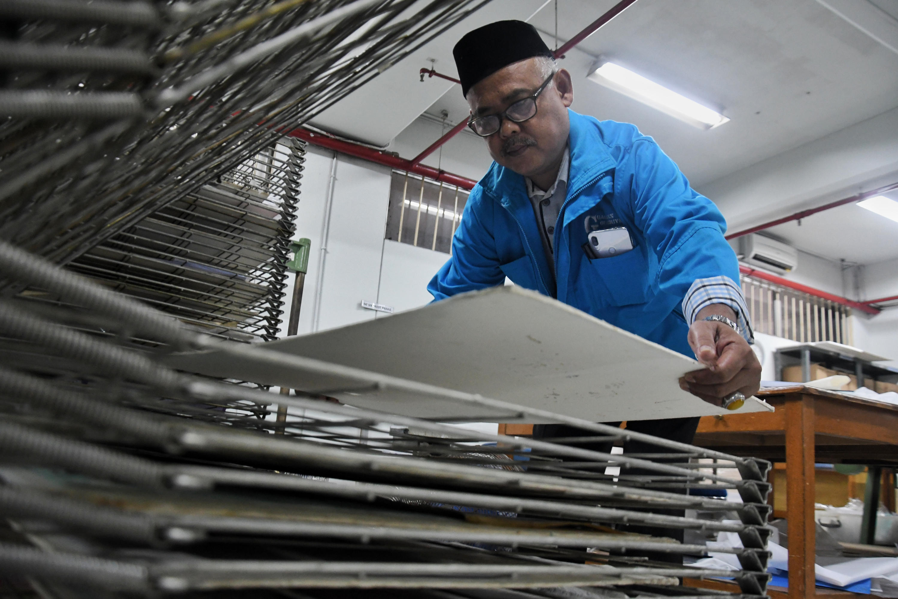 Layanan Restorasi Arsip