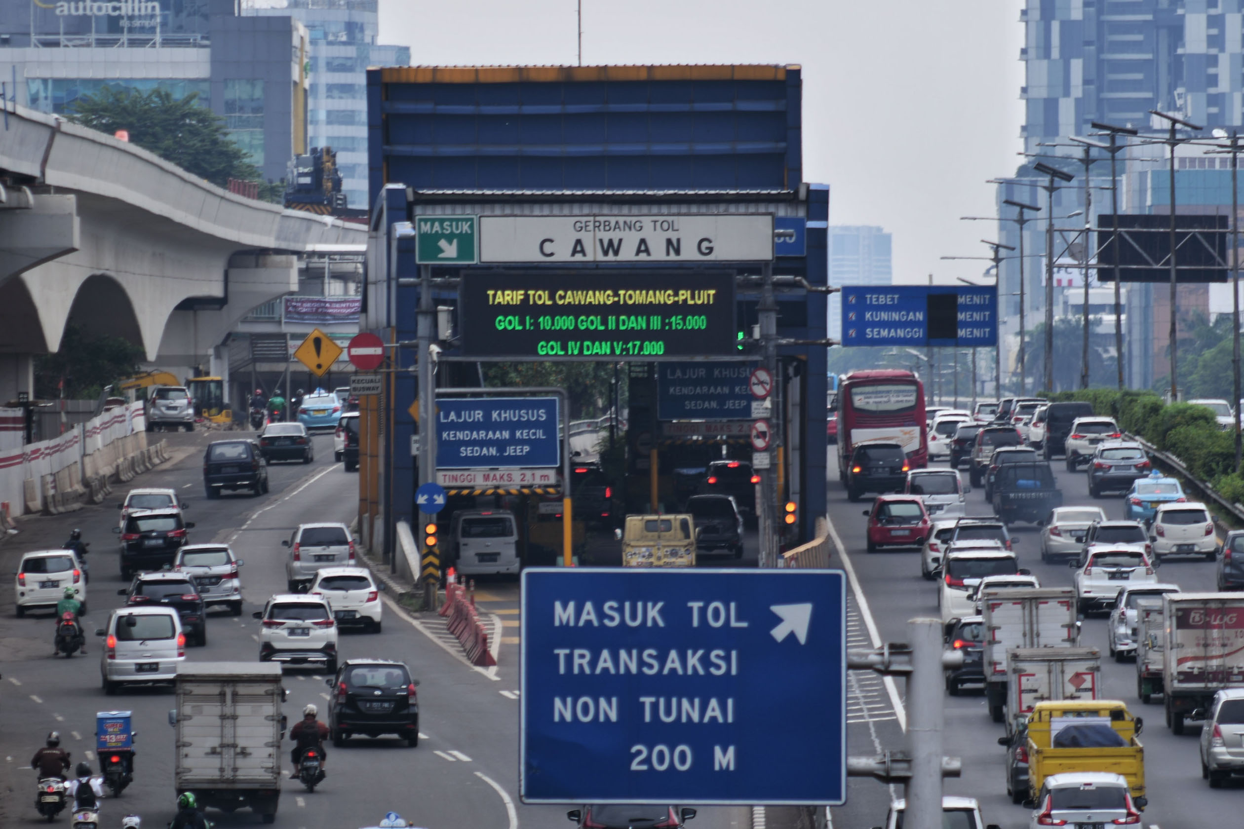 Tarif Tol Dalam Kota Naik