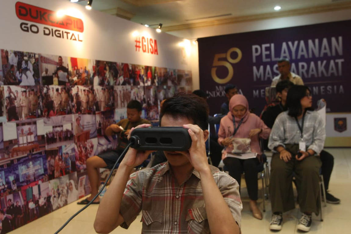 Pembuatan E KTP Rangkaian HUT Ke 50 MI