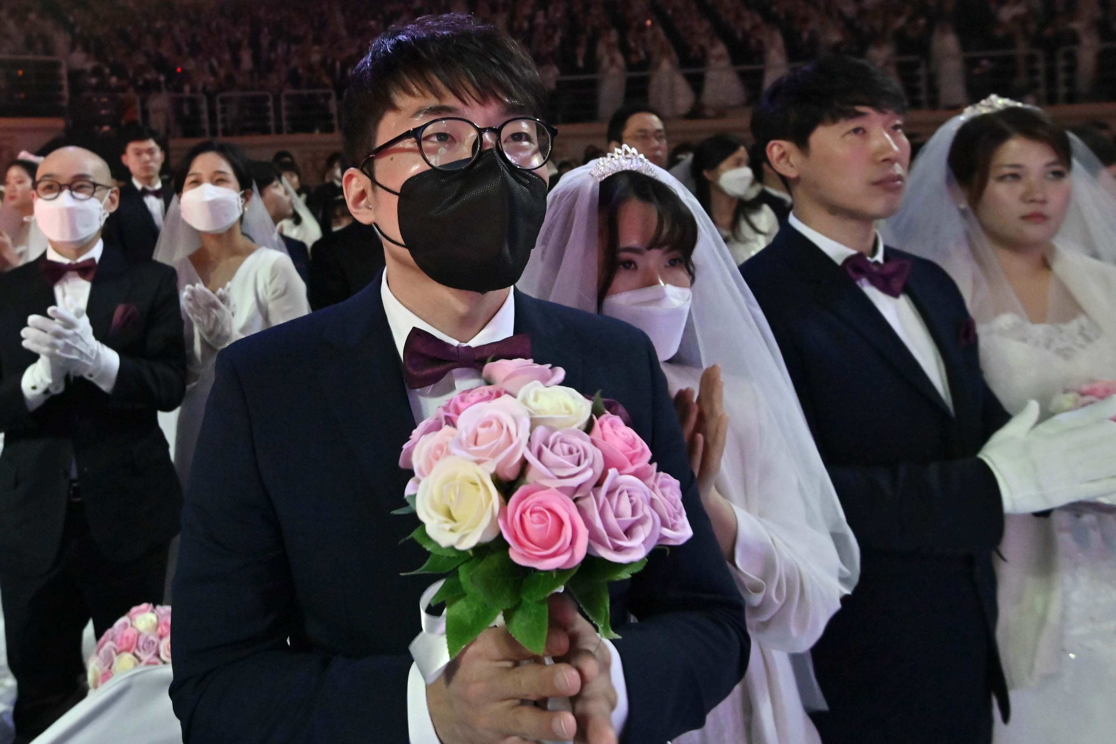 Nikah Massal di Tengah Ancaman Virus Korona