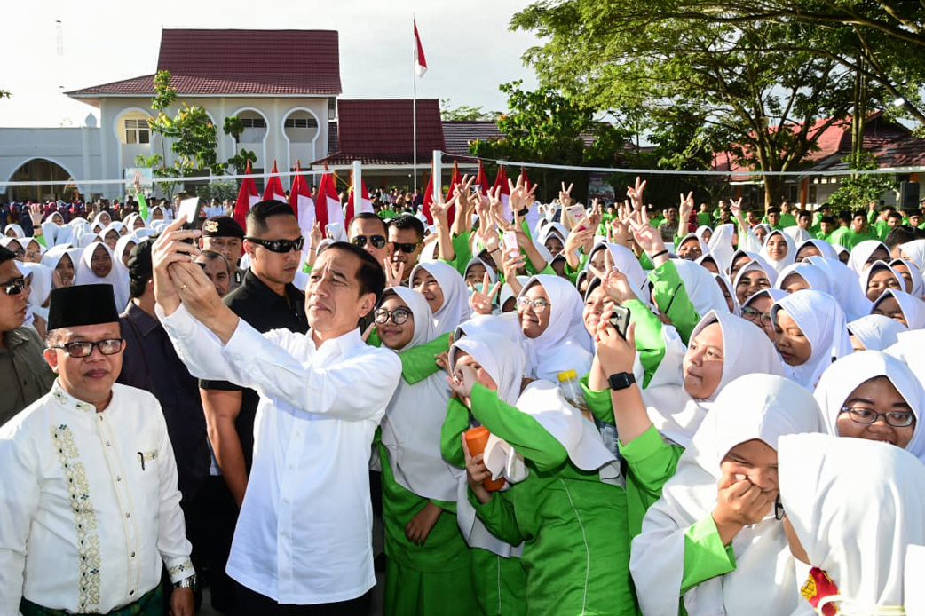 Presiden Jokowi Resmikan MTsN 3 Bukit Raya, Pekan Baru, Riau