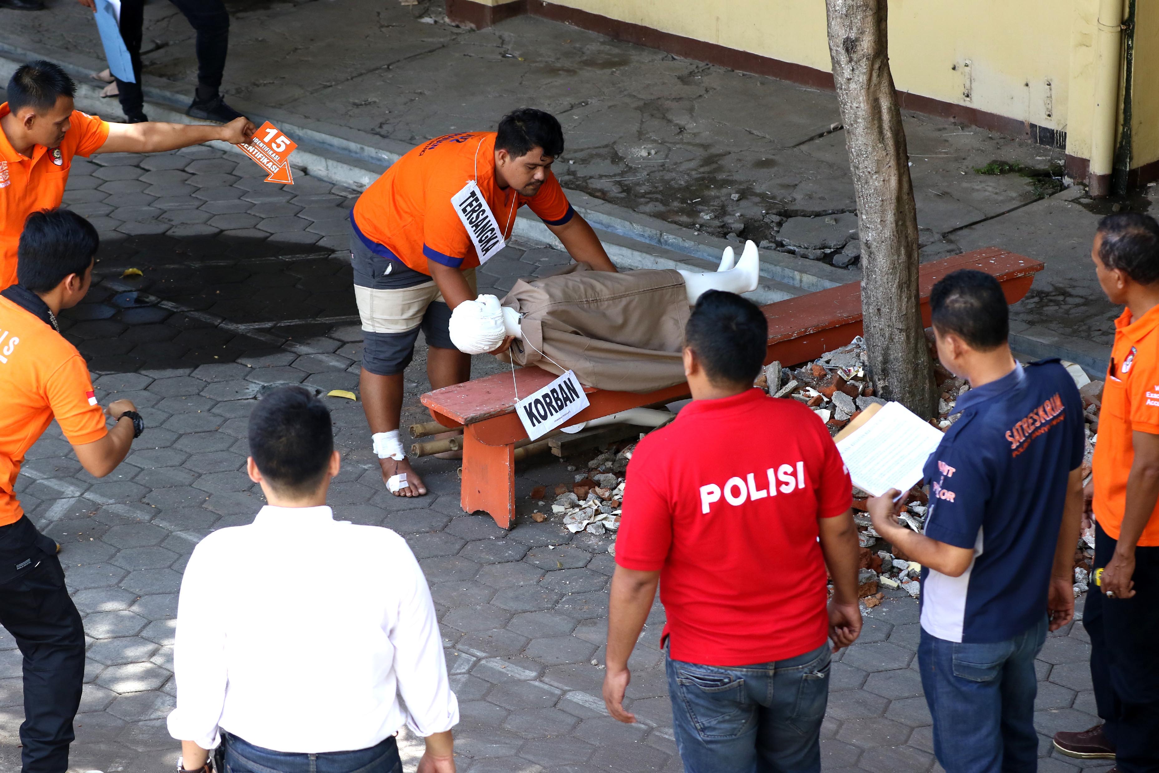 Rekontruksi Kasus Pembunuhan dan Pembakaran