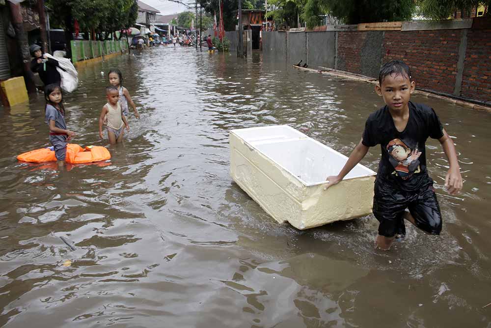 Kali Mampang Meluap, Kemang Kebanjiran