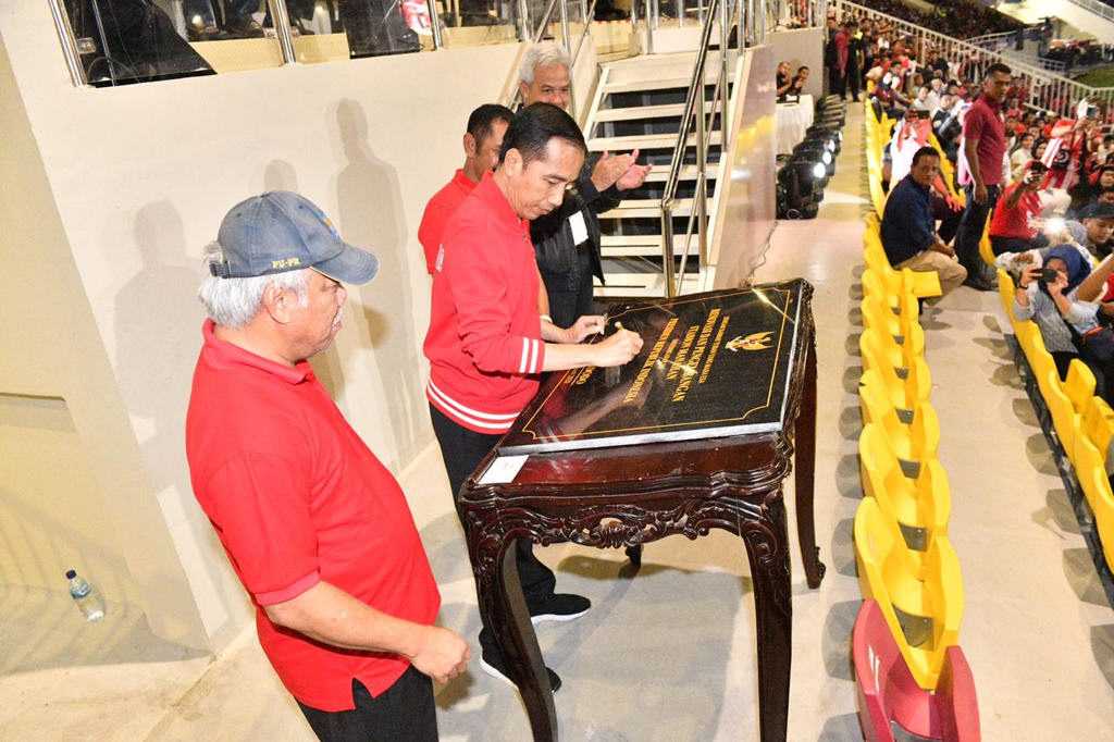 Presiden Resmikan Stadion Manahan Solo