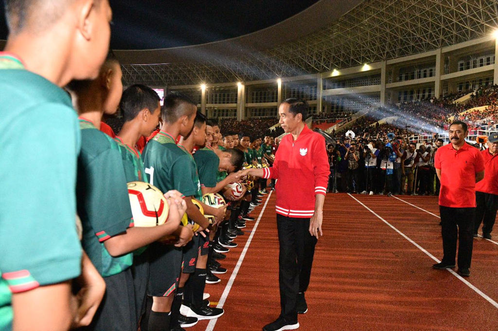 Presiden Resmikan Stadion Manahan Solo