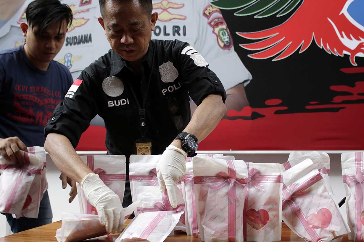 Peredaran 38.400 Butir Happy Five