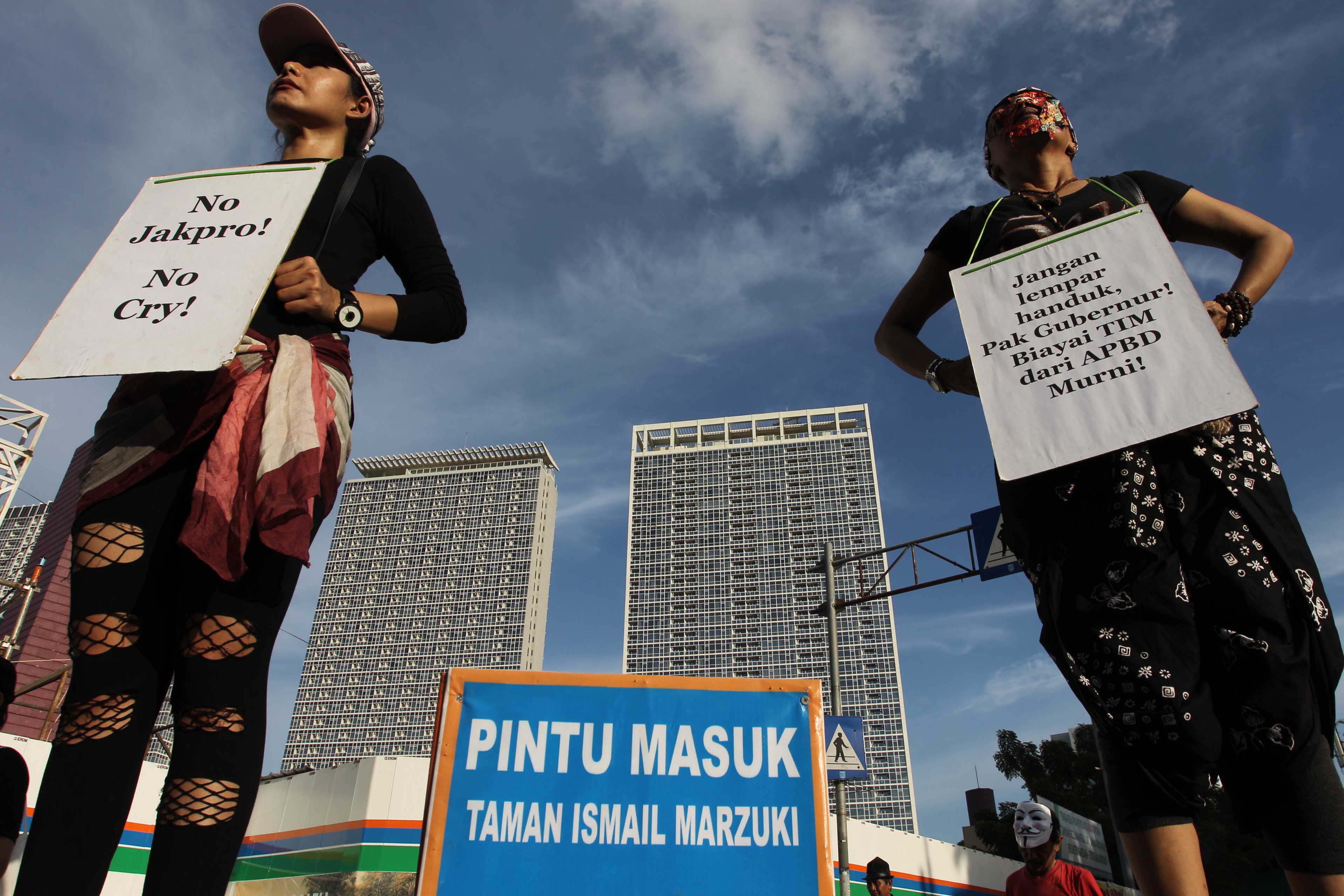 Aksi Diam Peduli TIM