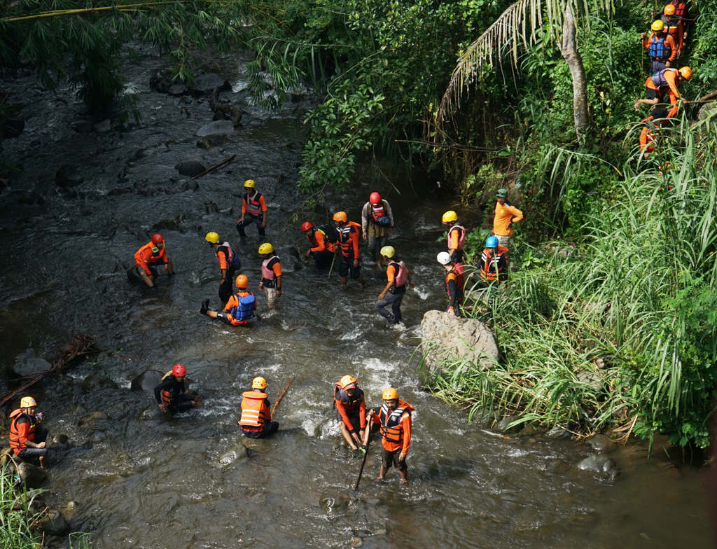 Tim Gabungan Terus mencari Pelajar Hanyut