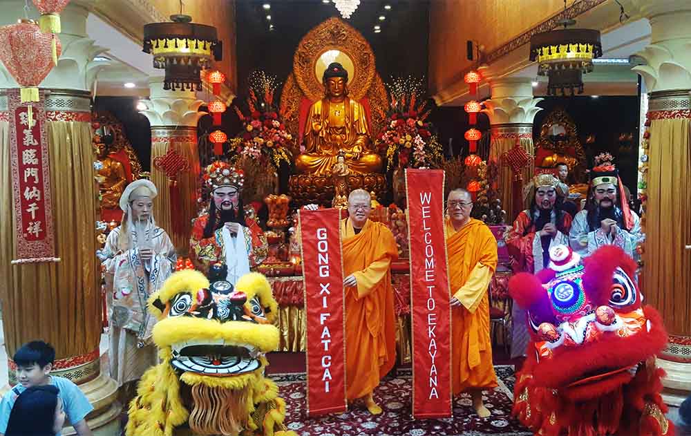 Perayaan Imlek Umat Wihara Ekayana Arama