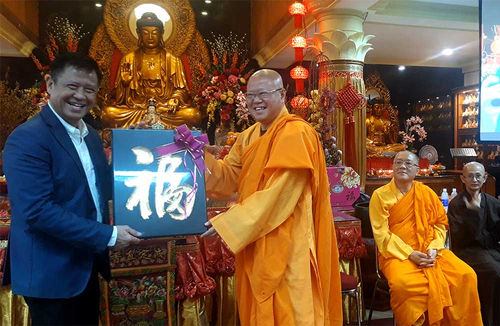 Perayaan Imlek Umat Wihara Ekayana Arama