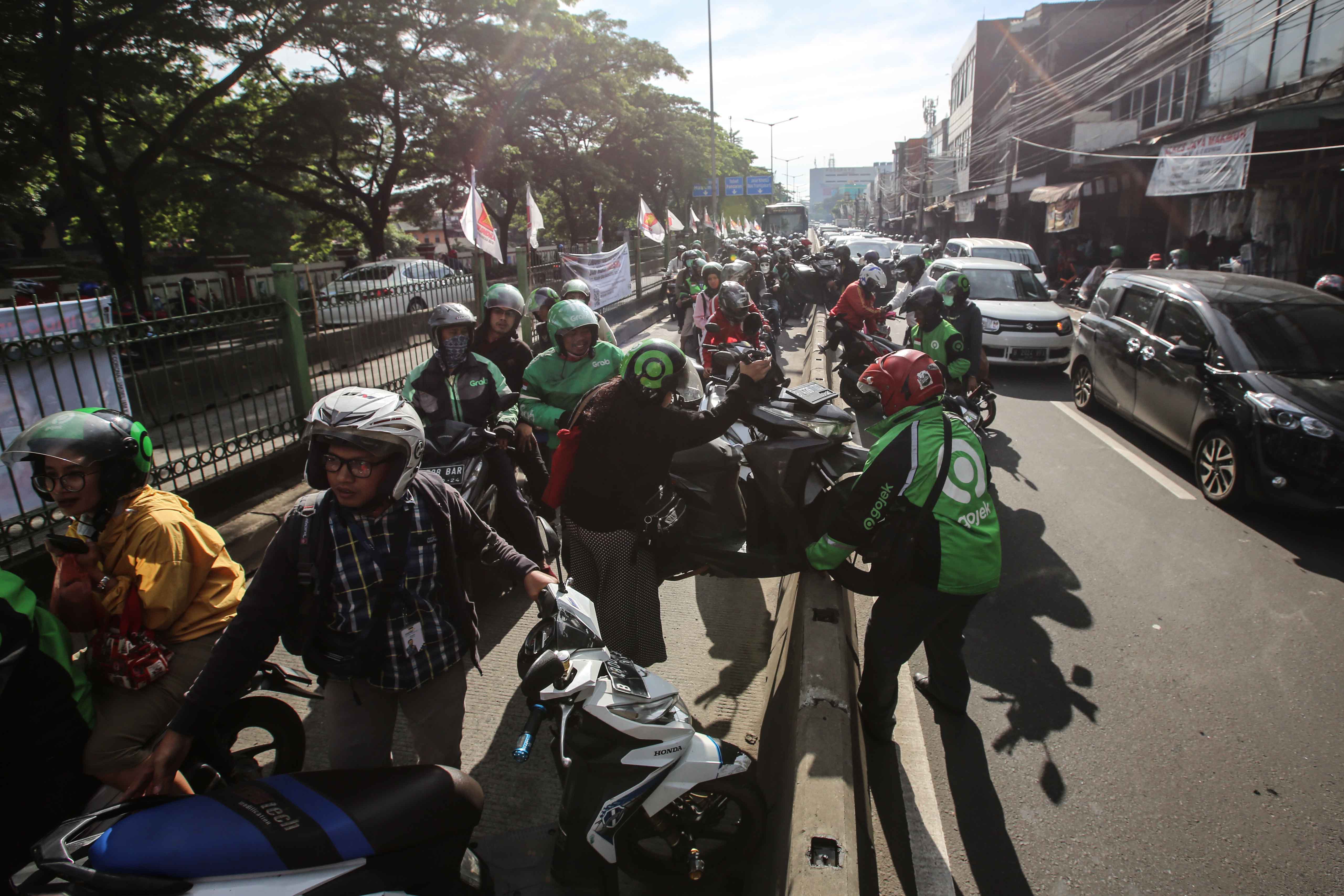 Gotong Royong Hindari Polisi Kembali Terulang