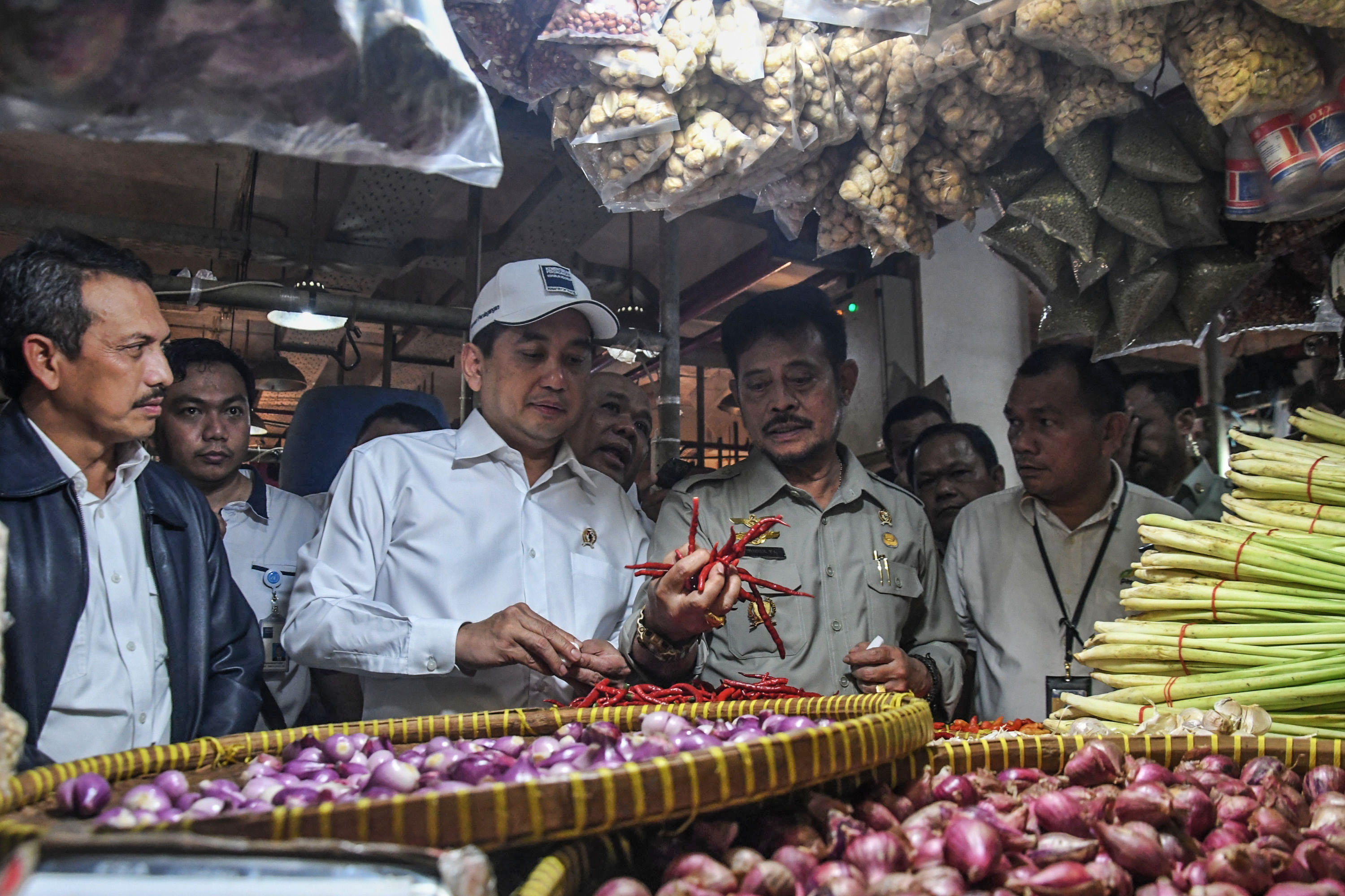 Antisipasi Kenaikan Harga Bahan Pokok