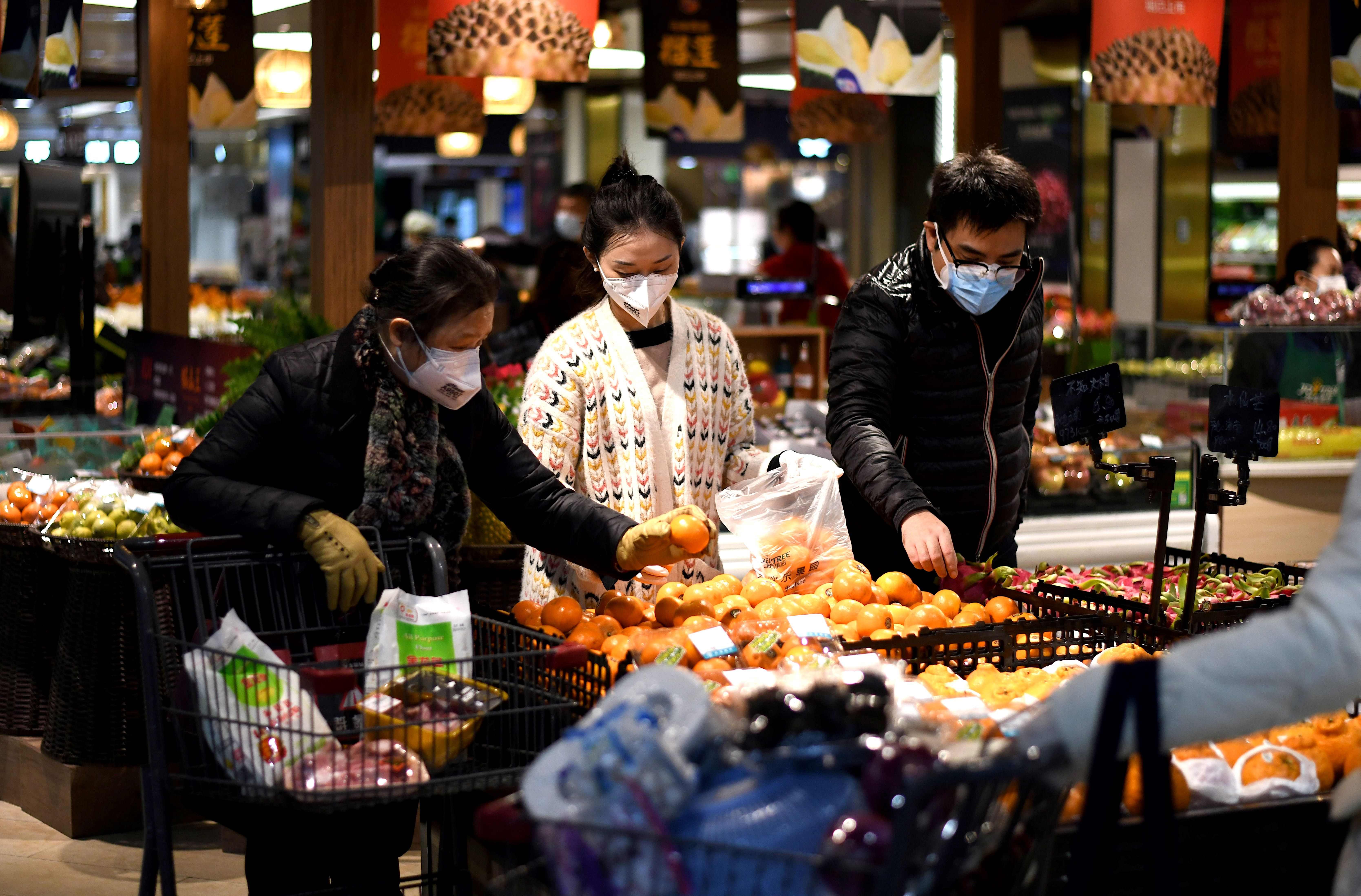 Kembalinya Aktifitas Warga di Wuhan