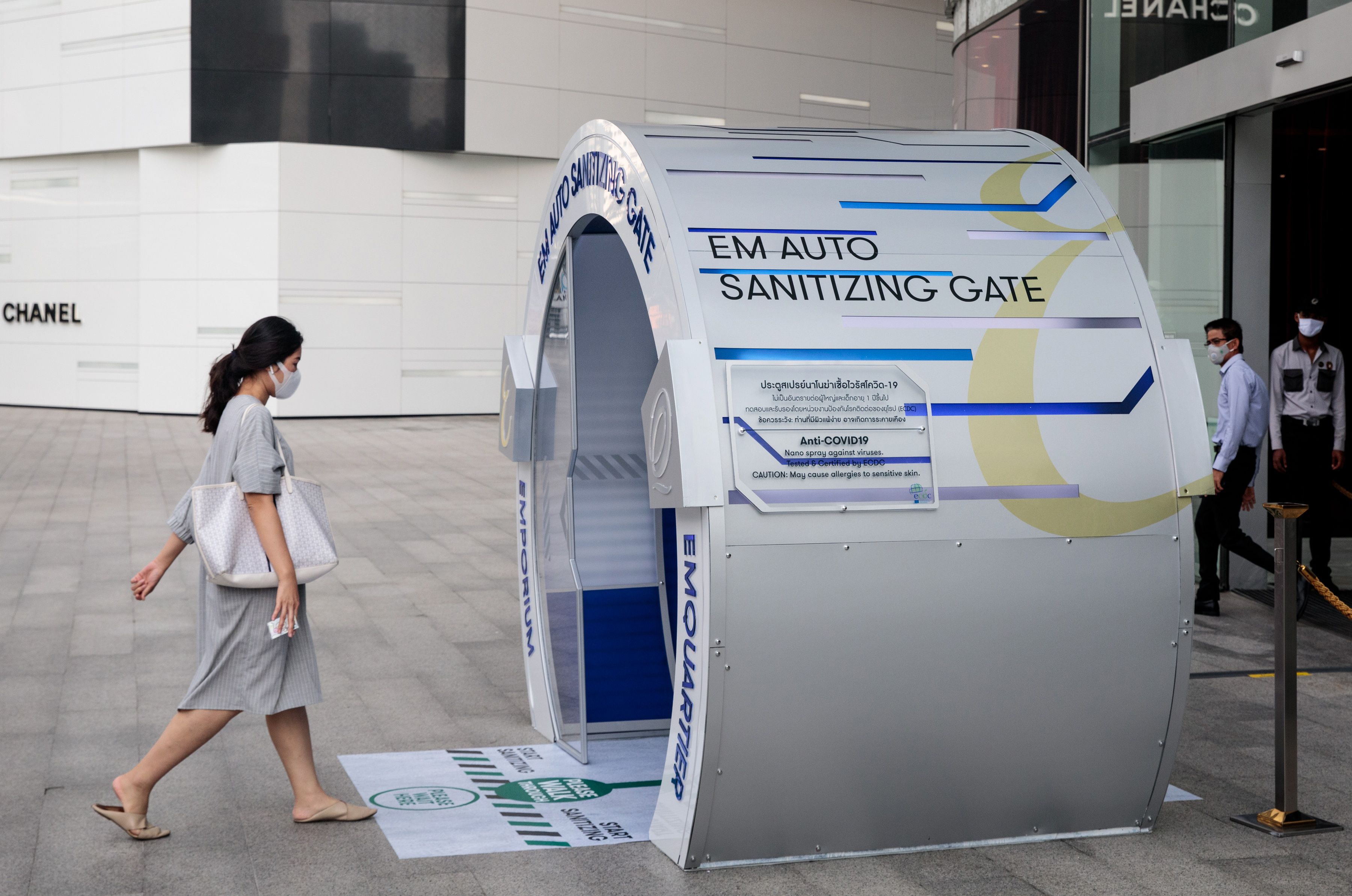 Gerbang Sanitasi Otomatis Cegah Penyebaran Virus Korona