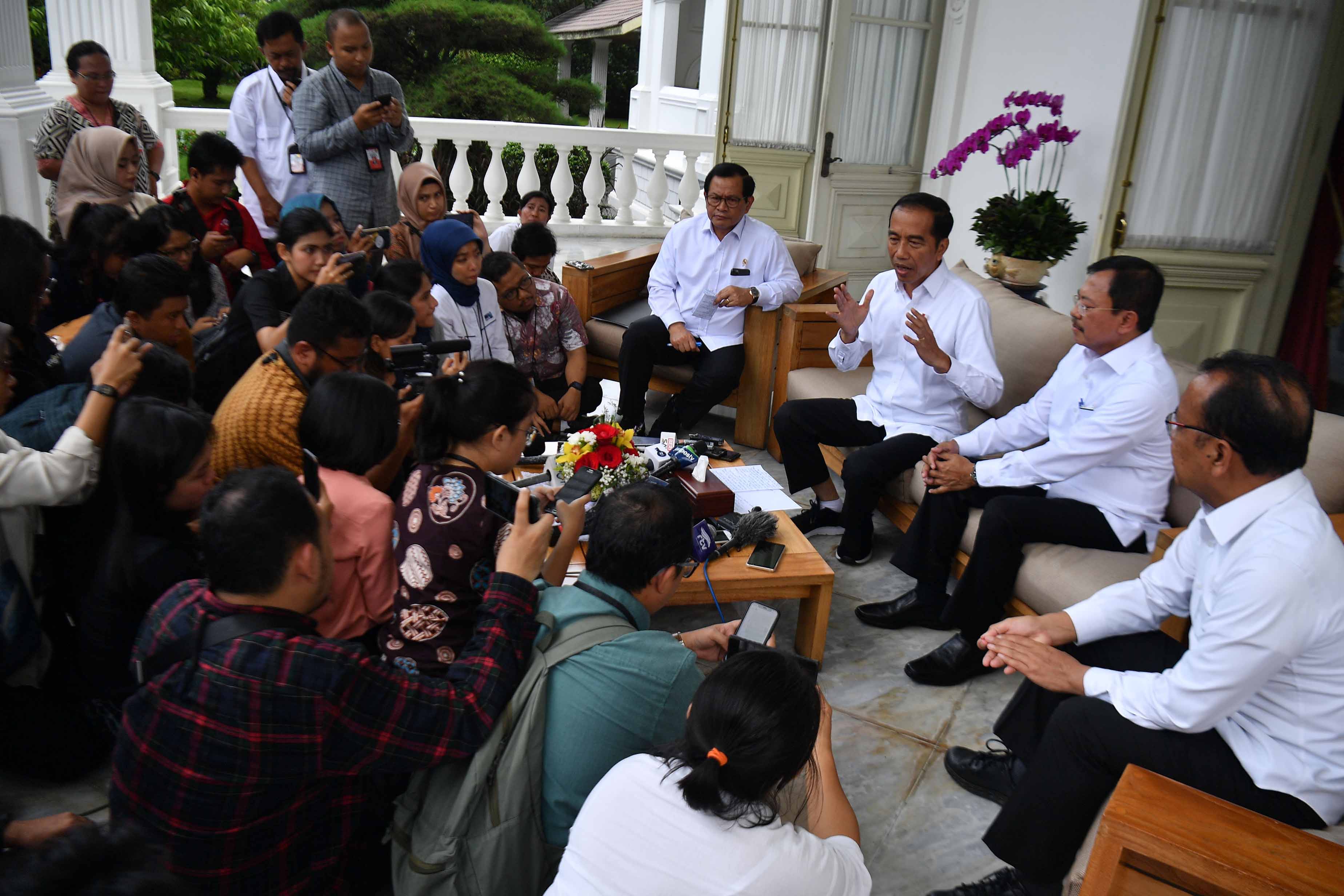 Pernyataan Presiden Terkait WNI Positif Korona