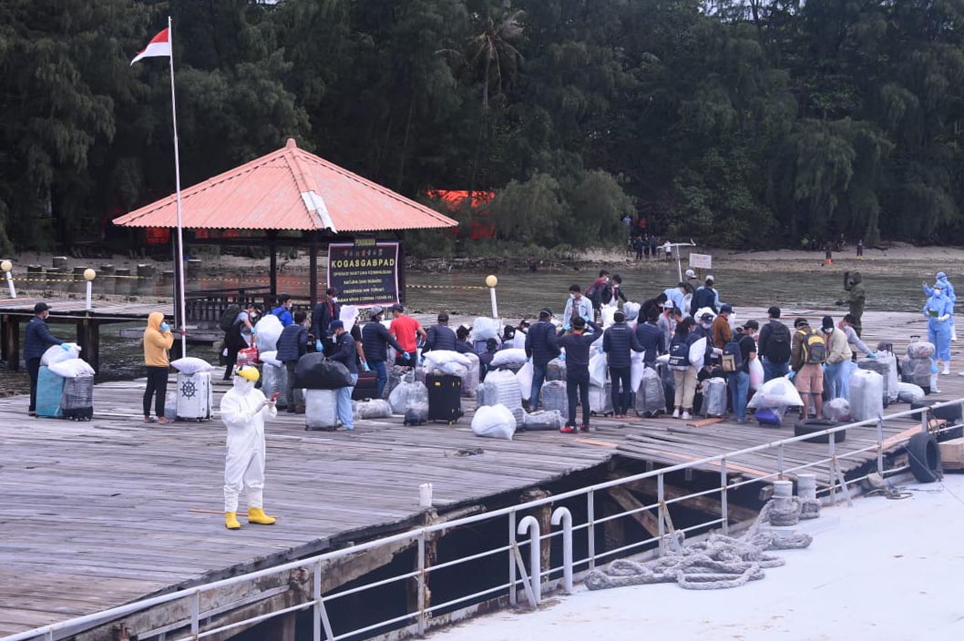 Pemindahan WNI ABK Diamond Princess ke Pulau Sebaru Kecil