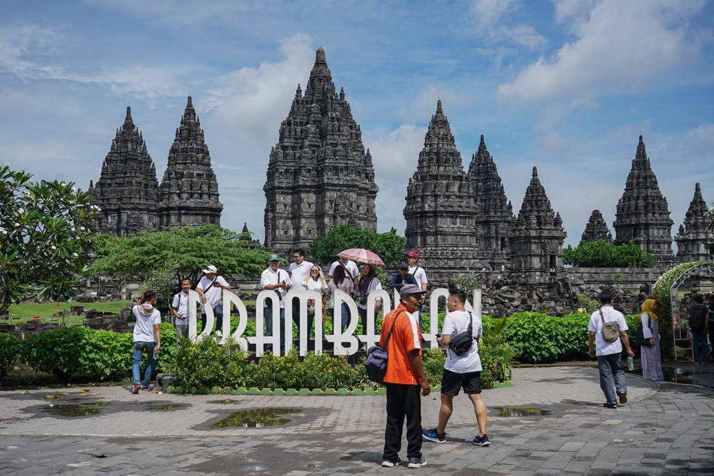 Penurunan Kunjungan Wisatawan Mancanegara