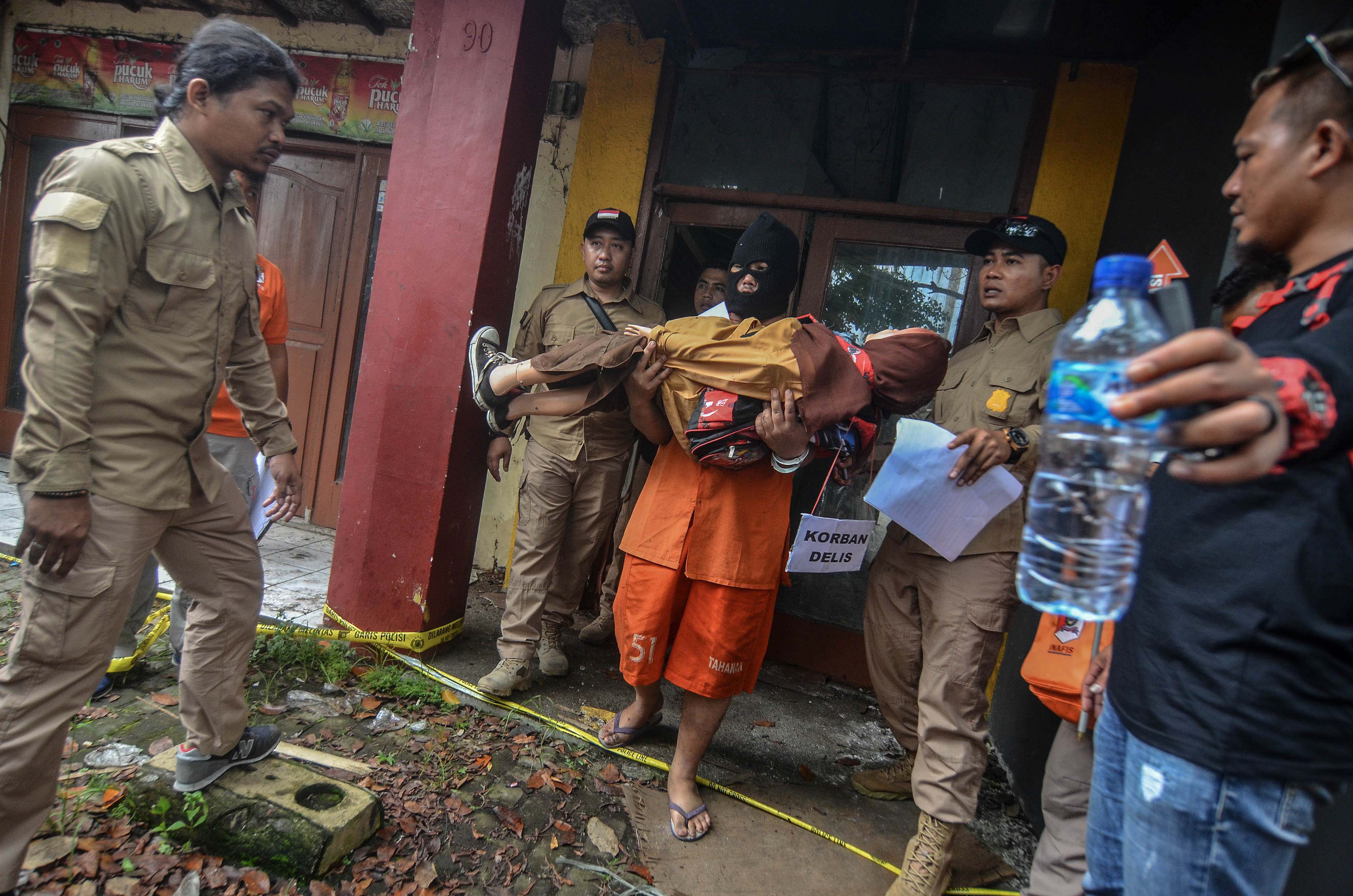 Rekontruksi Pembunuhan Siswa di Tasikmalaya