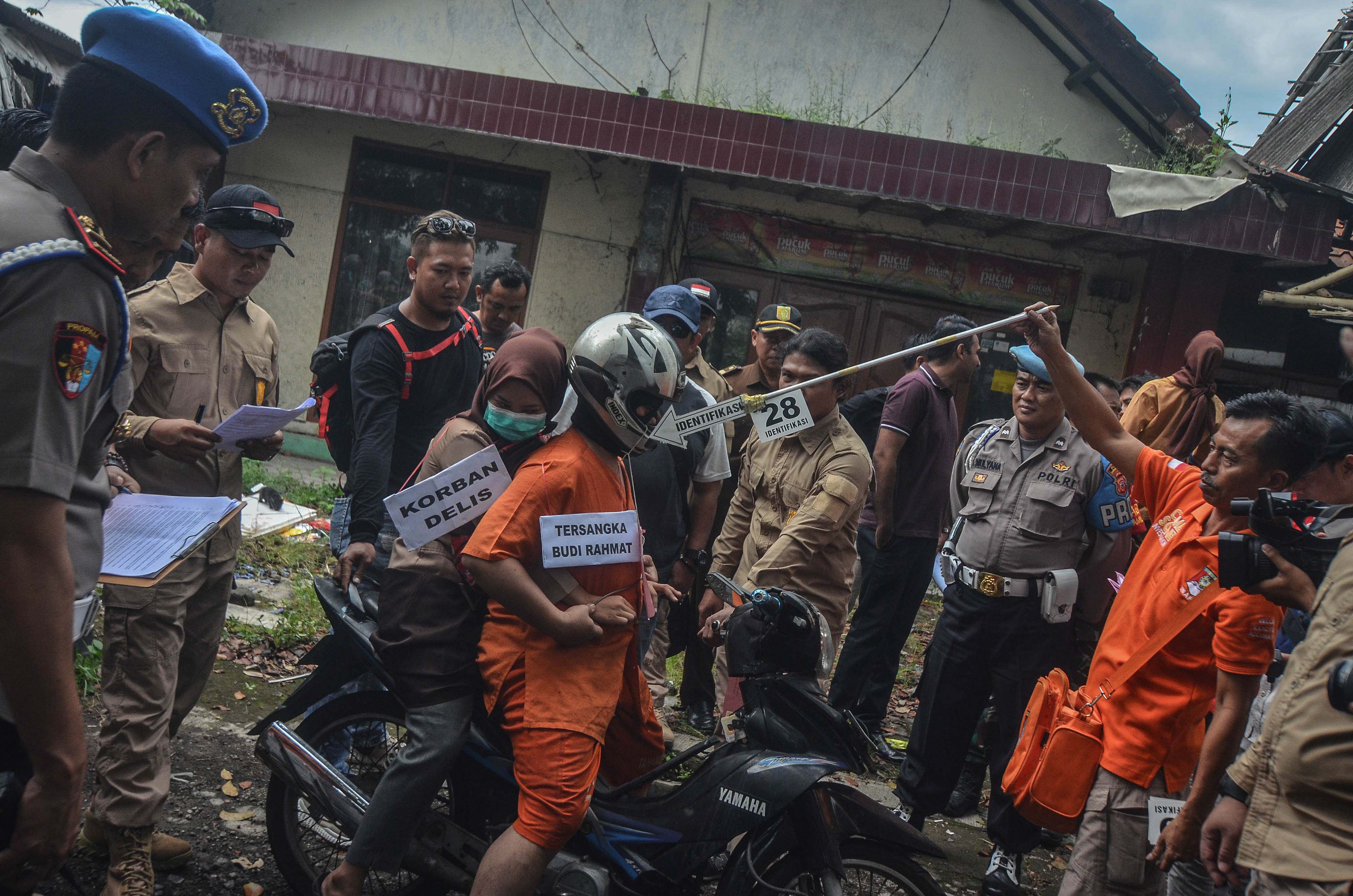 Rekontruksi Pembunuhan Siswa di Tasikmalaya