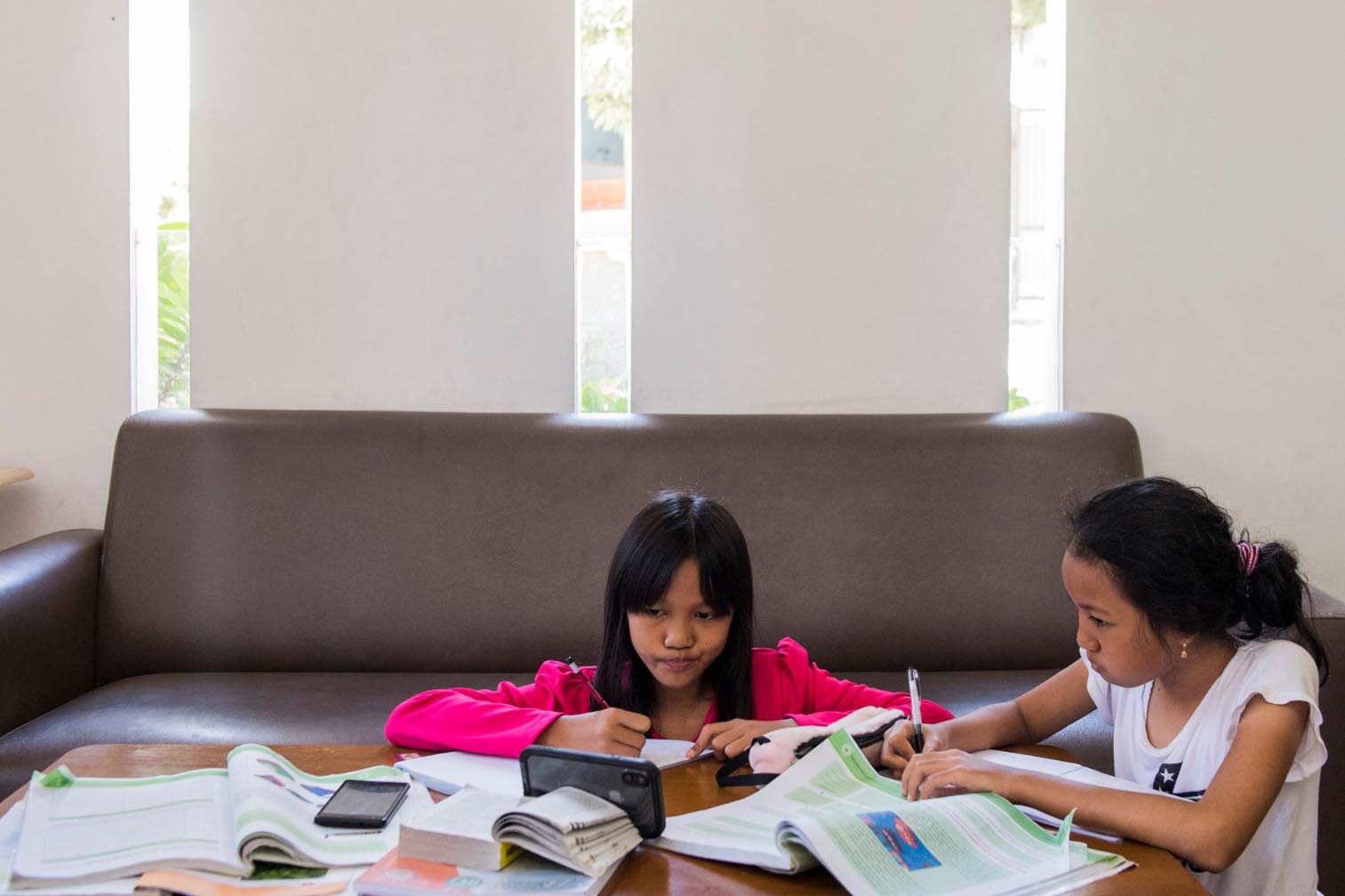 Belajar di Rumah Menekan Penyebaran Korona