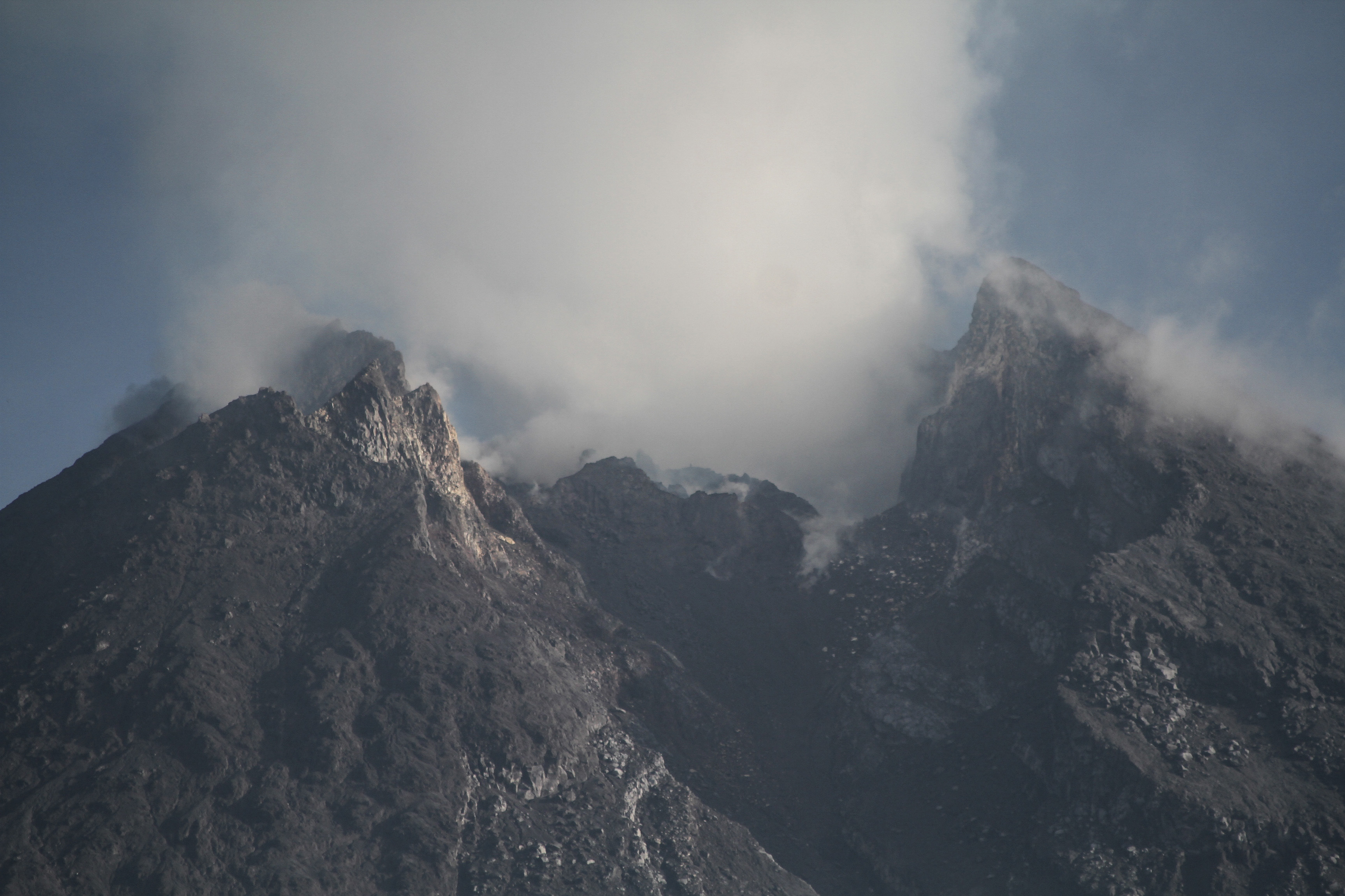 Aktivitas Gunung Merapi 