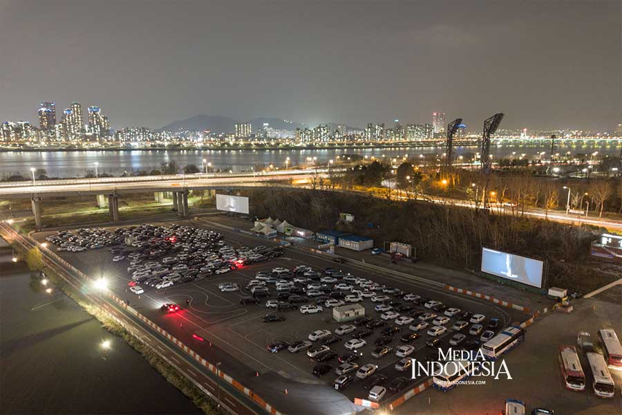 Bioskop Drive-in Cegah Penyebaran Korona di Korea Selatan