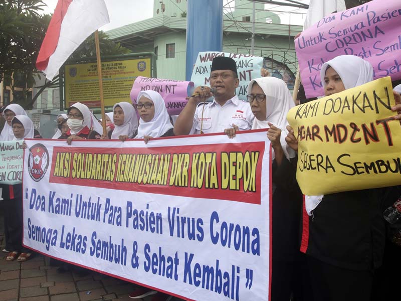 Aksi Simpatik Peduli Pasien Virus Korona