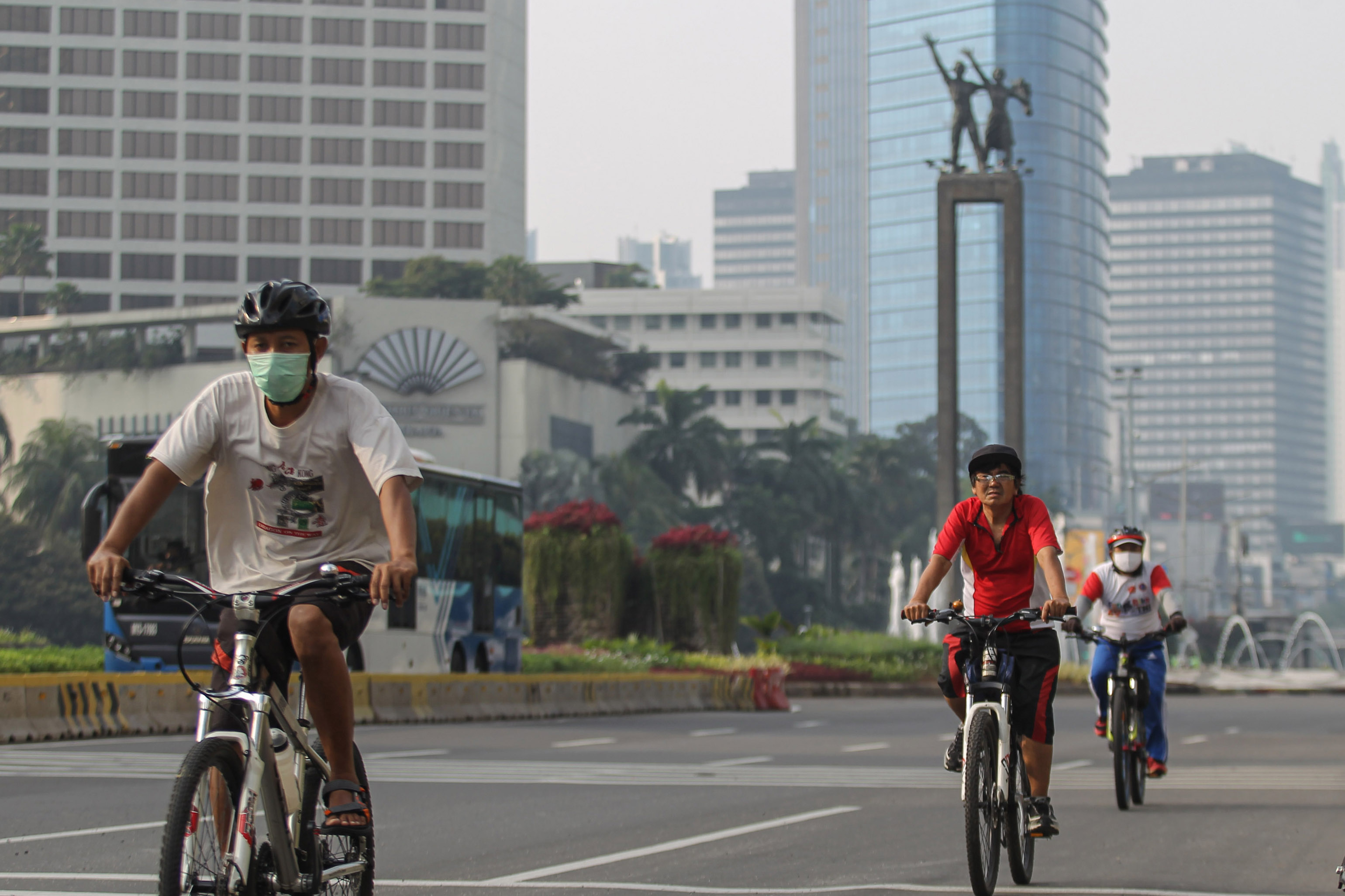 Warga Olahraga di Kawasan HI